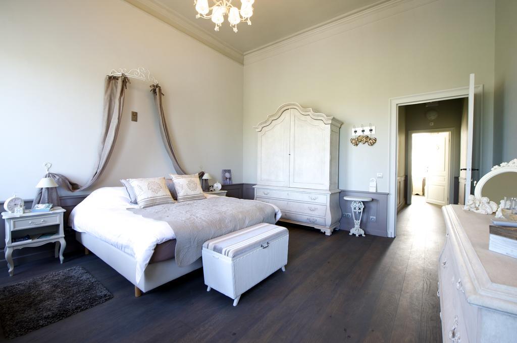 Le Petit Chateau Vaartdijk Leffinge Rum bild